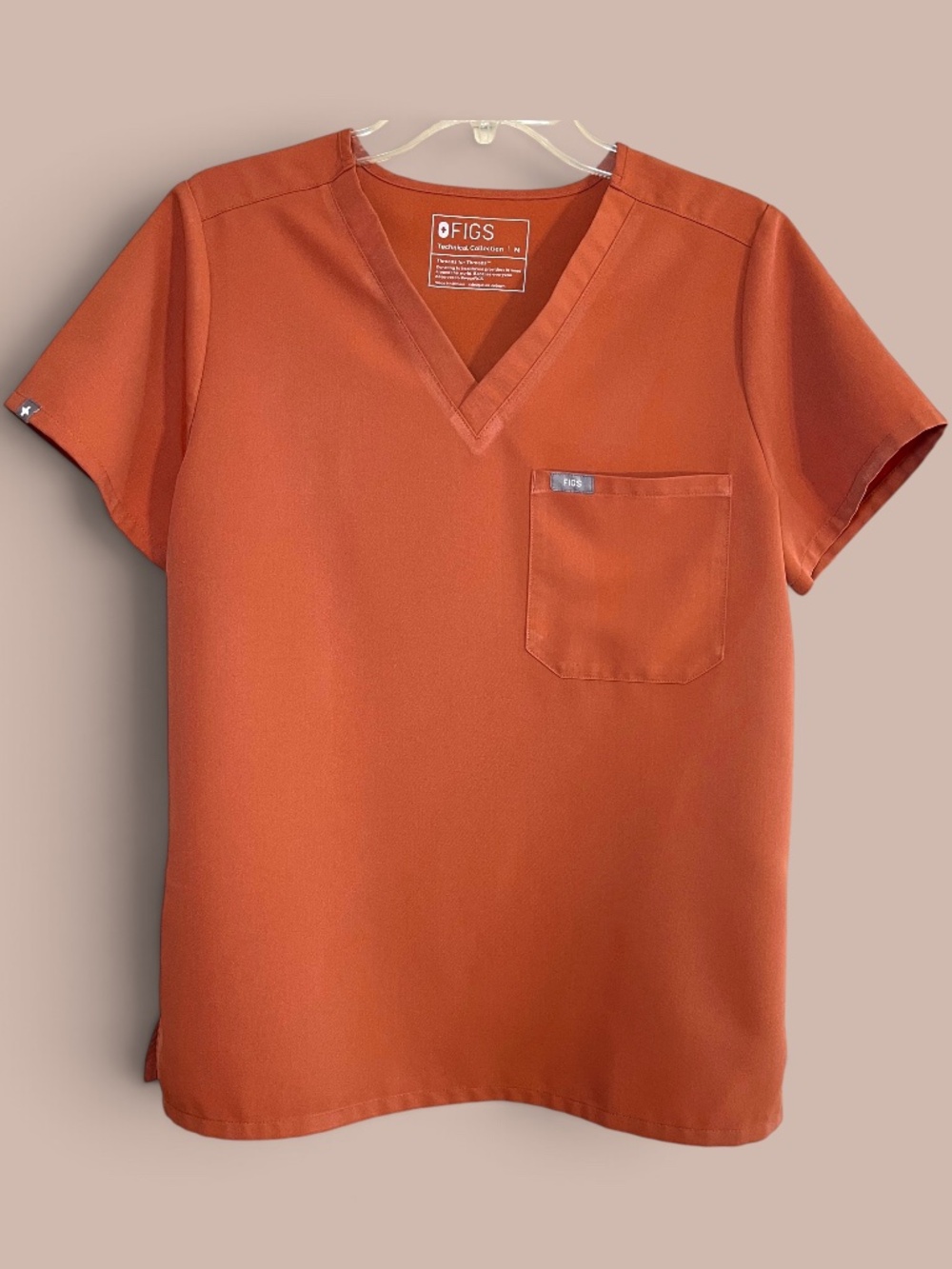 Figs Catarina Terracotta (#2829) Scrub Top Size M